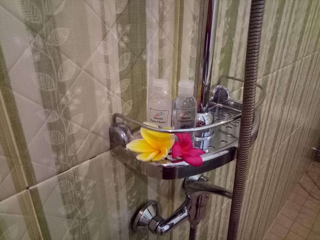 Sakti Bintang Hostel And Homestay מראה חיצוני תמונה